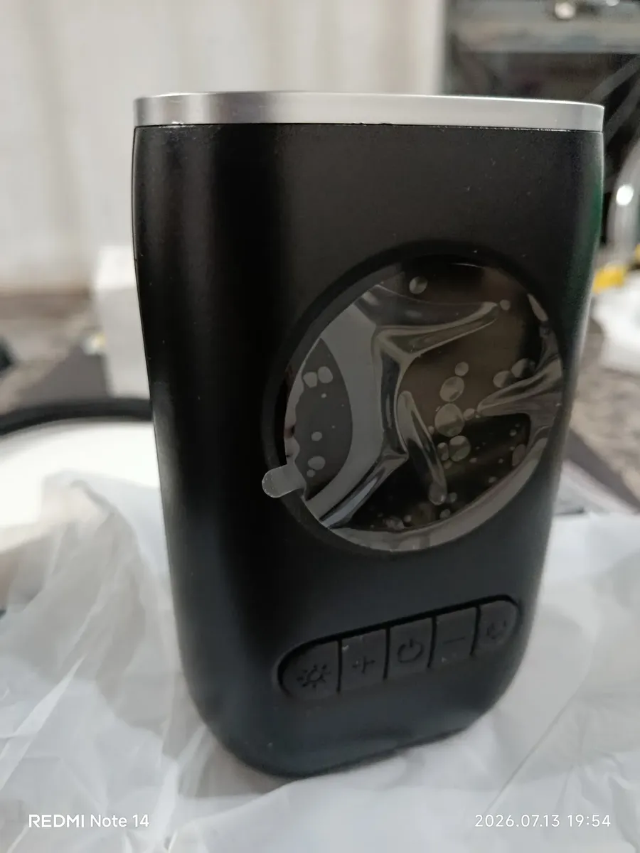 Compressor sobre a embalagem, com película protetora no visor